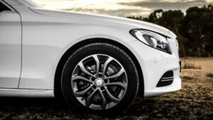 La importancia del mantenimiento regular para tu Mercedes-Benz